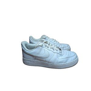 Nike Woman's Air Force 1 Low Top Size 7